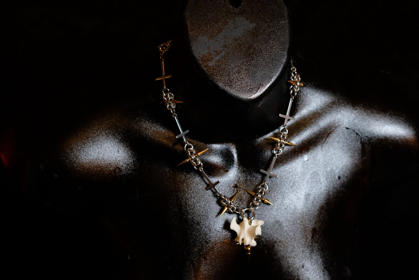 ⛓️ 𝙰𝚞𝚛𝚞𝚖 𝚂𝚙𝚒𝚗𝚎 𝙽𝚎𝚌𝚔𝚕𝚊𝚌𝚎⛓️ - Steel Kill